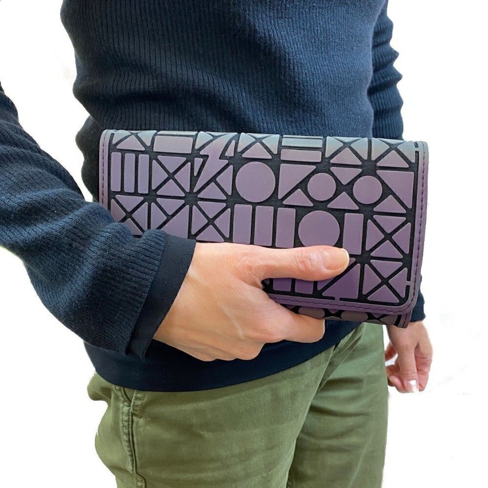 Holographic Envelope Purse with chain